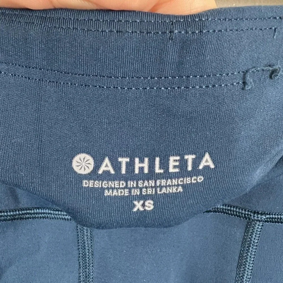 Athleta All In Up For Anything 7/8 Leggings Size XS Teal Athletic Gym Workout - Picture 3 of 12